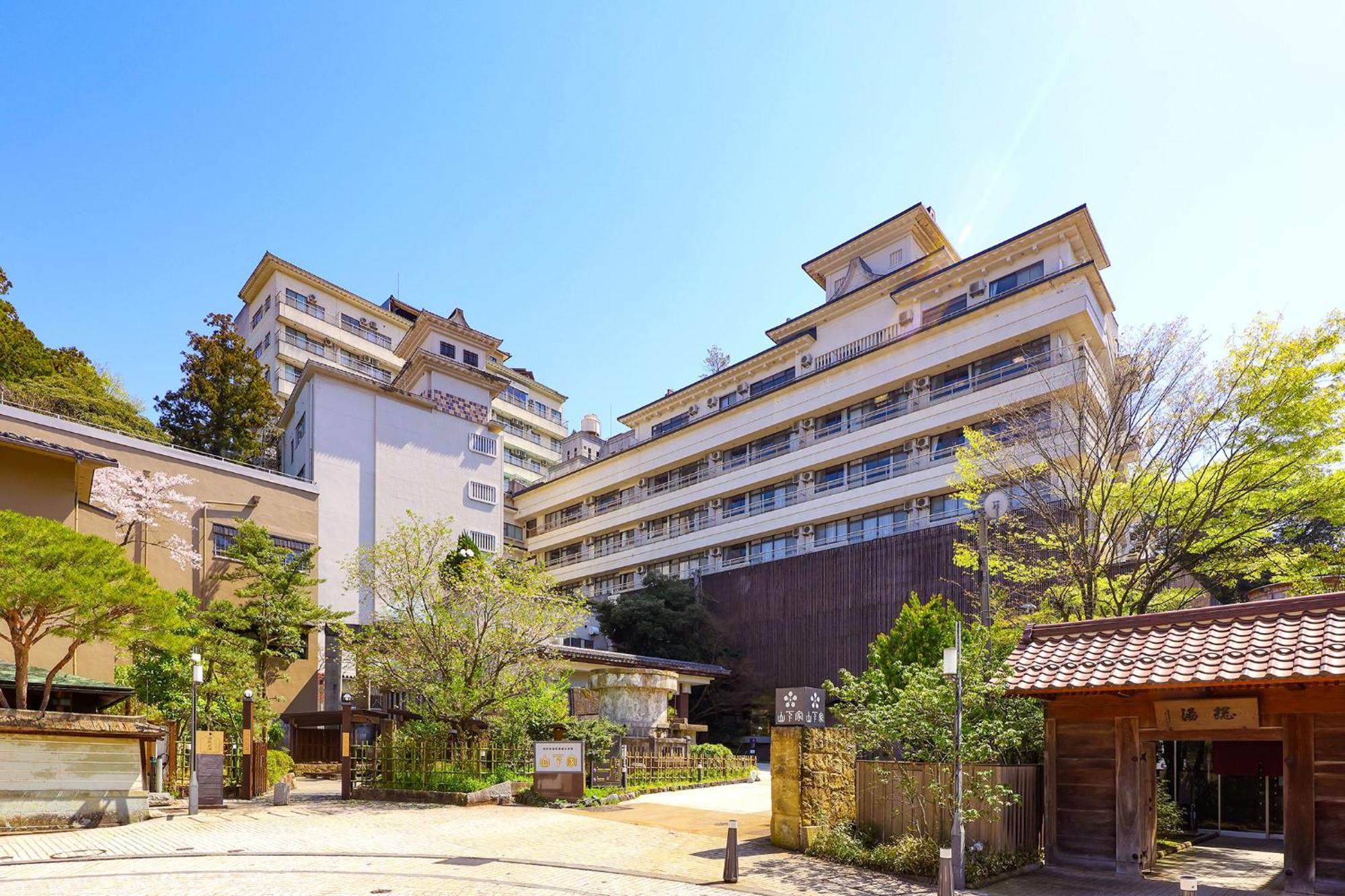 מלון קאגה Ooedo Onsen Monogatari Premium Yamashitaya מראה חיצוני תמונה