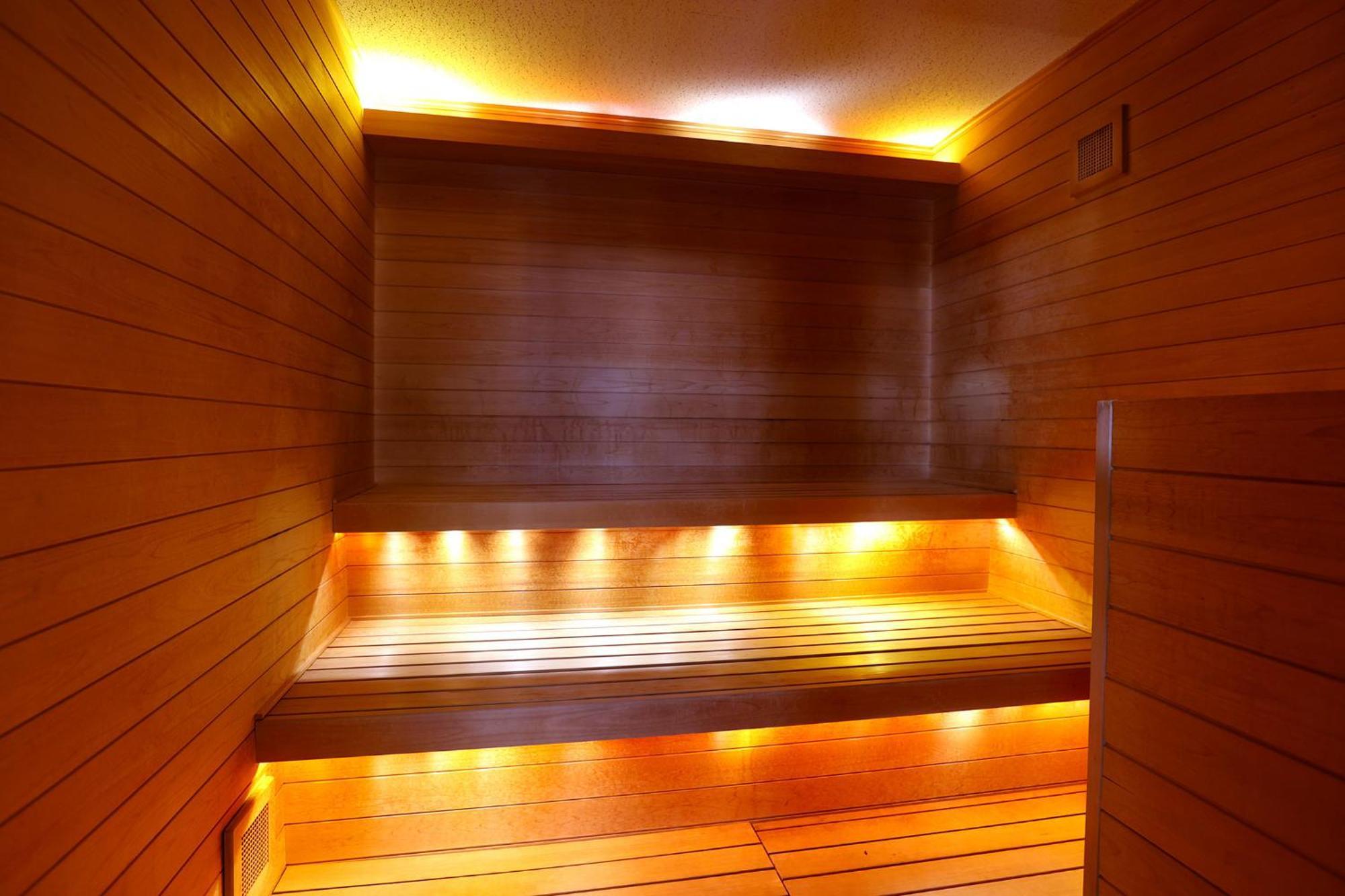 מלון קאגה Ooedo Onsen Monogatari Premium Yamashitaya מראה חיצוני תמונה