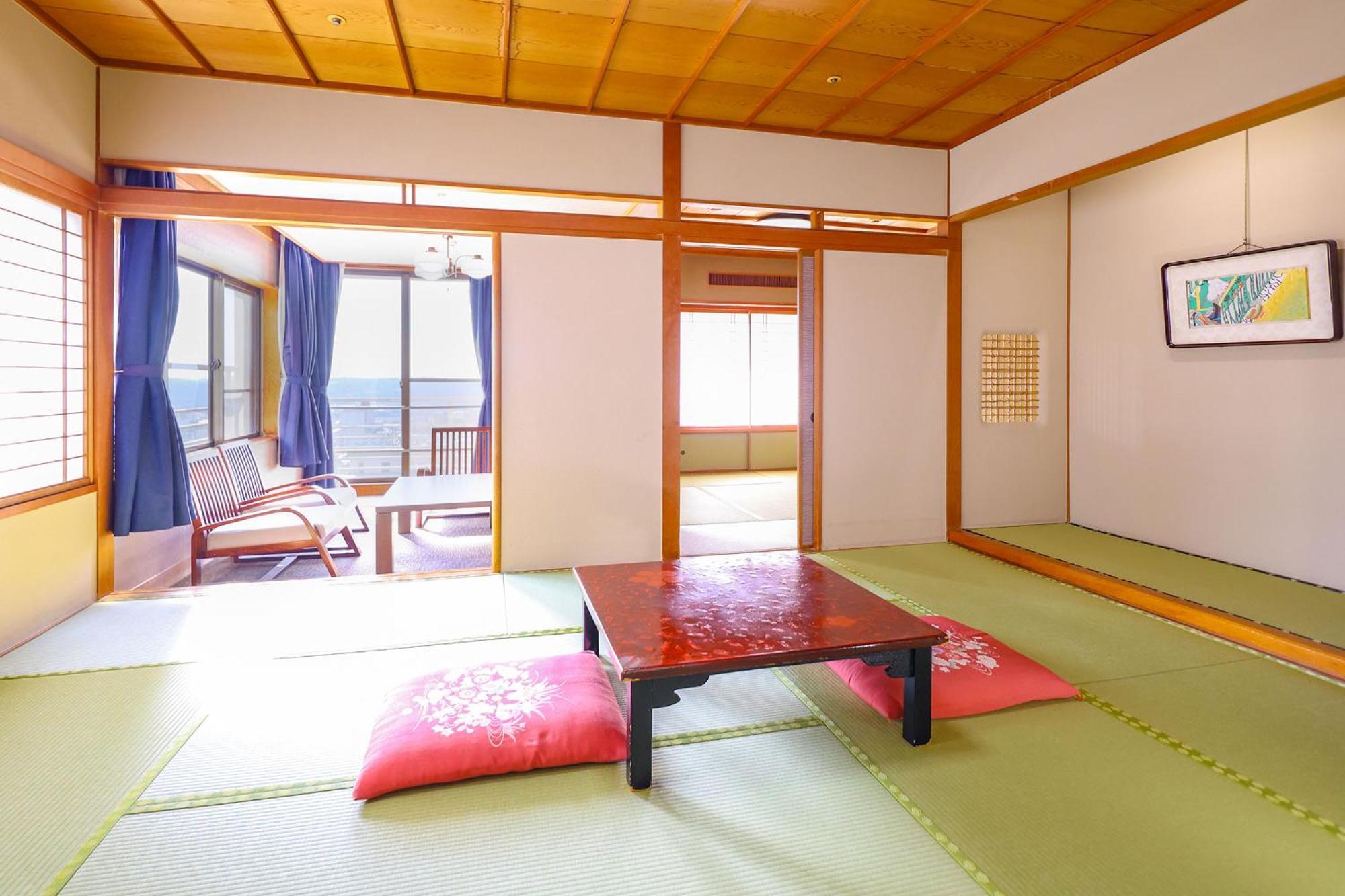 מלון קאגה Ooedo Onsen Monogatari Premium Yamashitaya מראה חיצוני תמונה