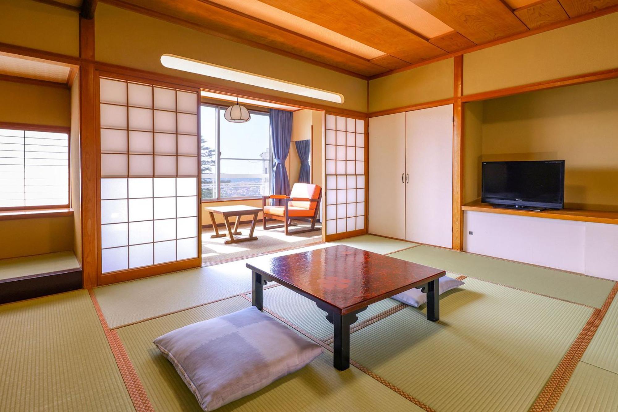 מלון קאגה Ooedo Onsen Monogatari Premium Yamashitaya מראה חיצוני תמונה