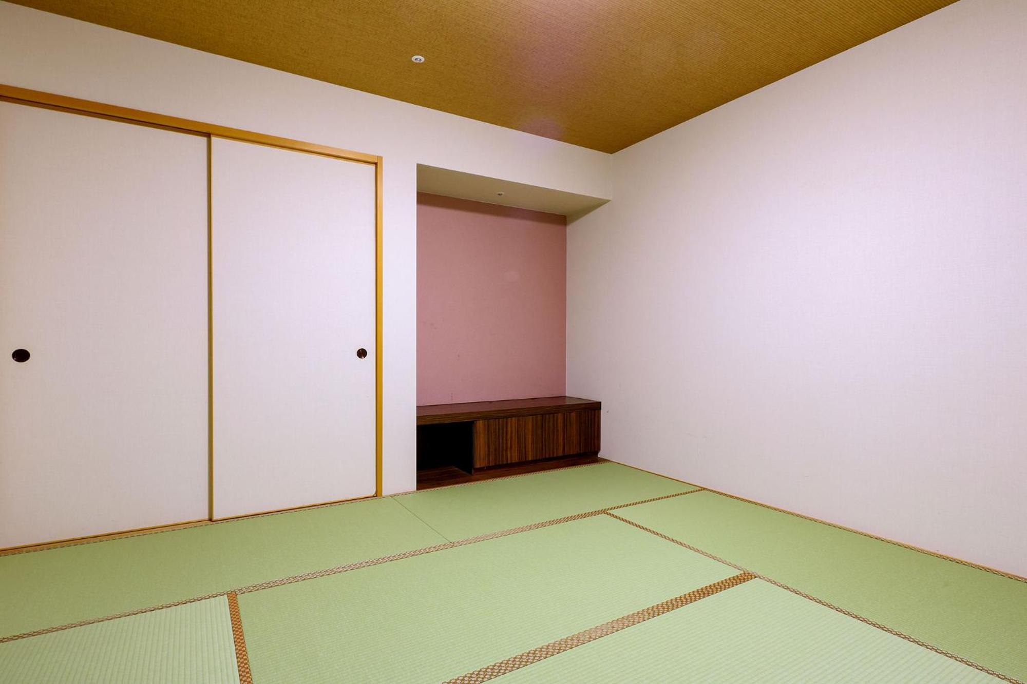 מלון קאגה Ooedo Onsen Monogatari Premium Yamashitaya מראה חיצוני תמונה