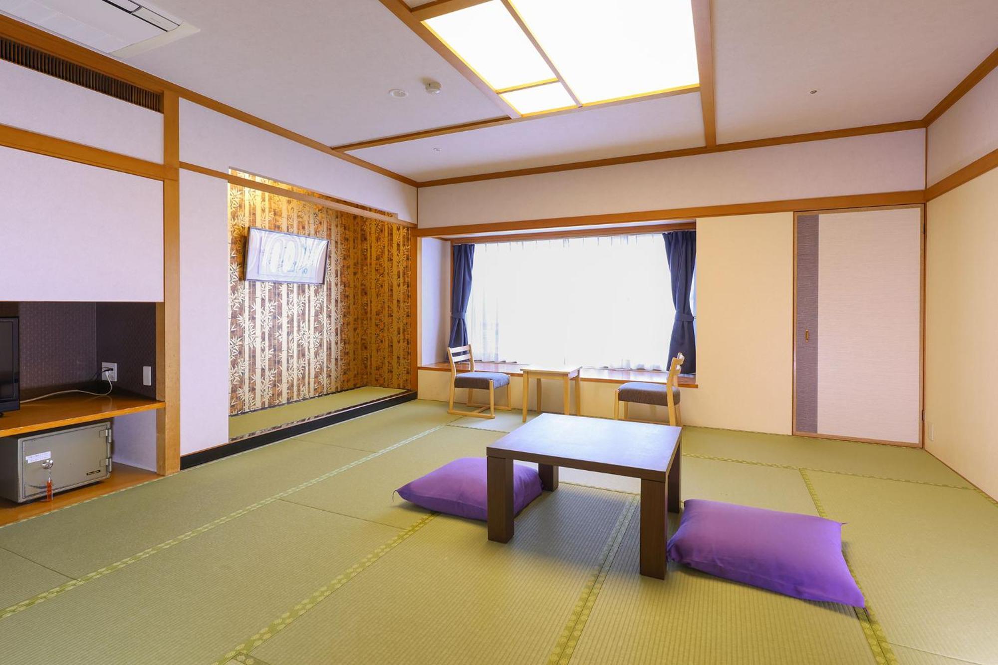 מלון קאגה Ooedo Onsen Monogatari Premium Yamashitaya מראה חיצוני תמונה